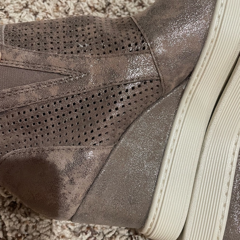 NWOT wedges sofft - Picture 4 of 10